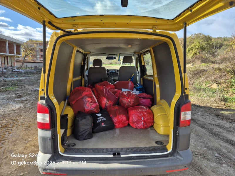 VW Transporter 1.9 TDI, снимка 5 - Бусове и автобуси - 52614780