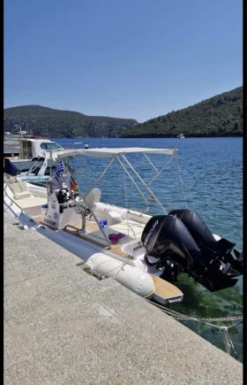 Надуваема лодка Mercury Rib, снимка 5 - Воден транспорт - 48302492