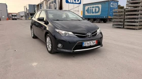 Toyota Auris 1.6 БЕНЗИН 175000км, снимка 2