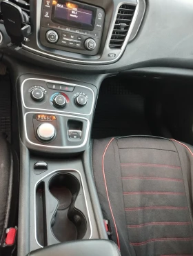 Chrysler 200, снимка 7