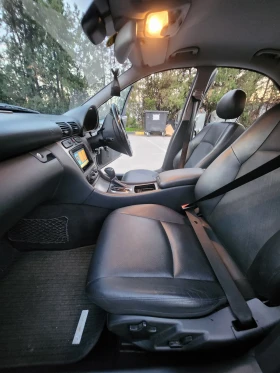 Mercedes-Benz C 240 2.6, снимка 7