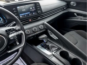 Hyundai Elantra * ESSENTIAL | ONE OWNER | HEATED SEATS | CARPLAY | - 17400 € / 34031.44 лв. - 11737624 7