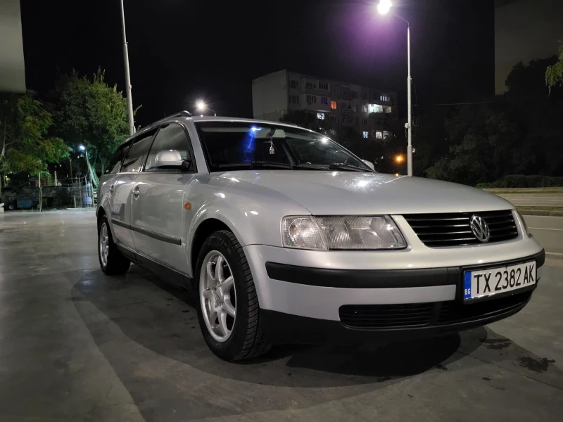 VW Passat, снимка 3 - Автомобили и джипове - 47116623