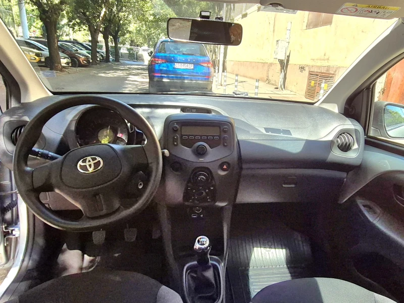 Toyota Aygo Гаранция , снимка 9 - Автомобили и джипове - 47353547