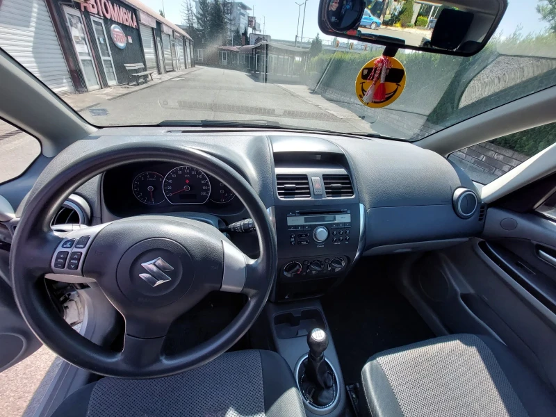 Suzuki SX4, снимка 5 - Автомобили и джипове - 48347821