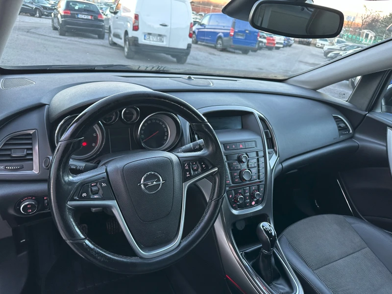 Opel Astra 1.7CDTi, снимка 9 - Автомобили и джипове - 48619040