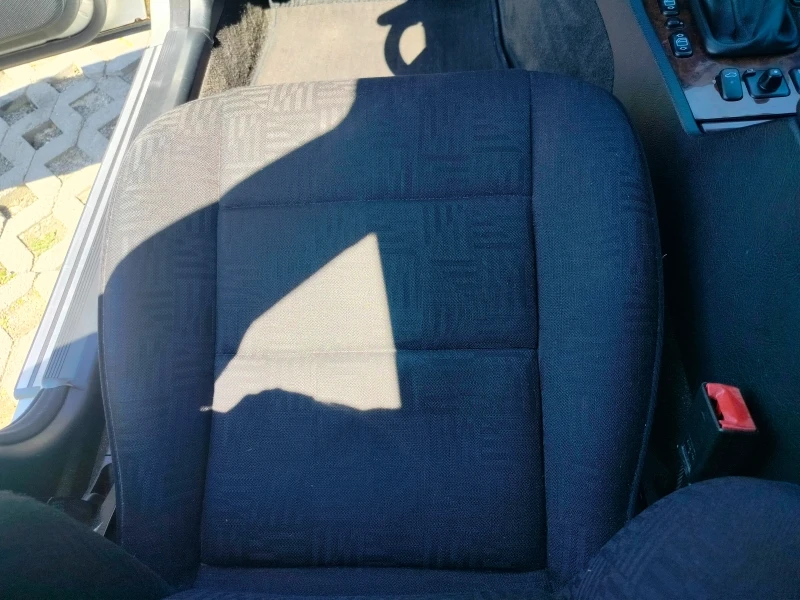 Mercedes-Benz C 220 CDI, снимка 10 - Автомобили и джипове - 52377389