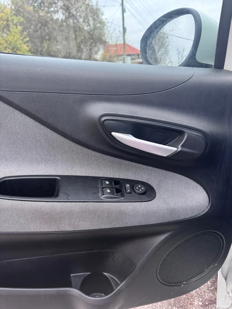 Fiat Punto, снимка 8 - Автомобили и джипове - 52699282