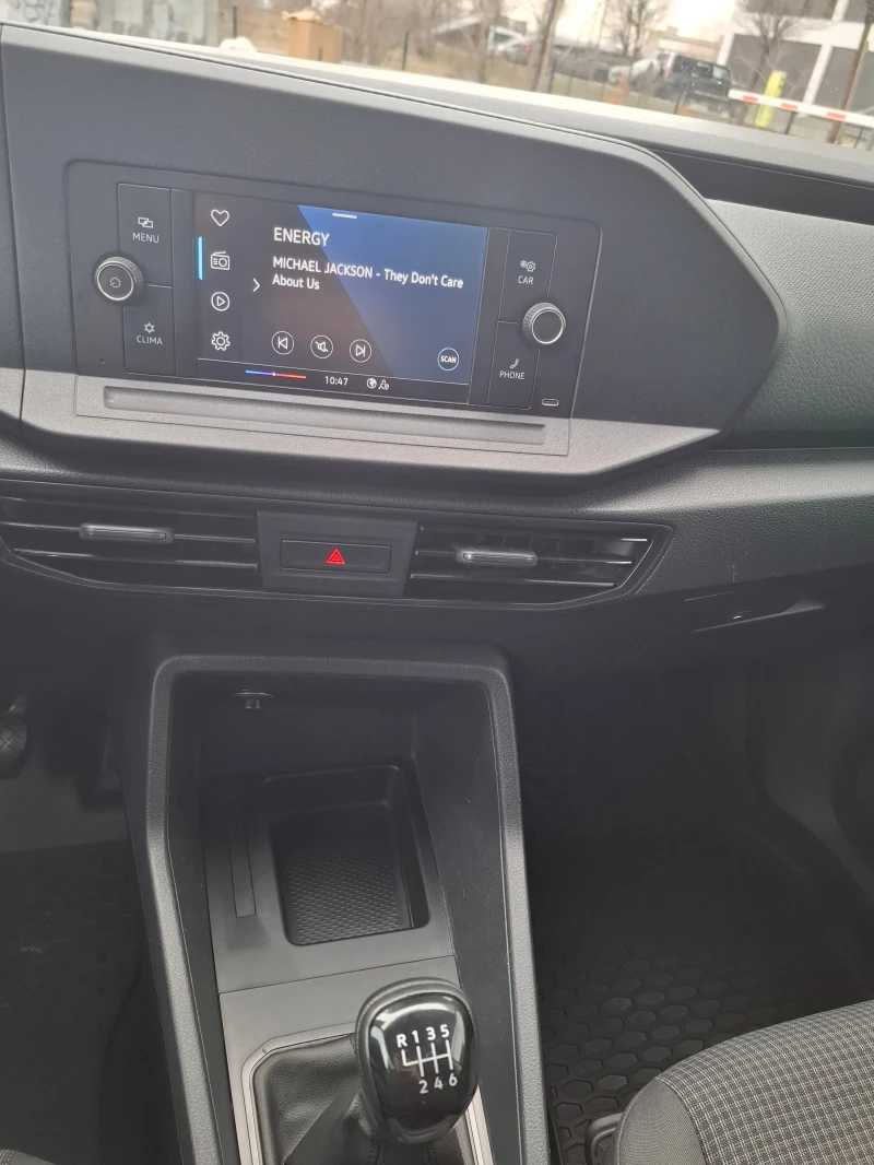 VW Caddy 2.0 TDI Kasten, снимка 9 - Автомобили и джипове - 53328072