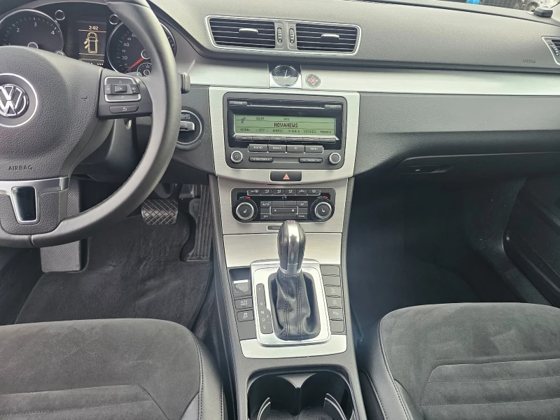 VW Passat 2.0tdi ABTOMAT , снимка 11 - Автомобили и джипове - 53355530