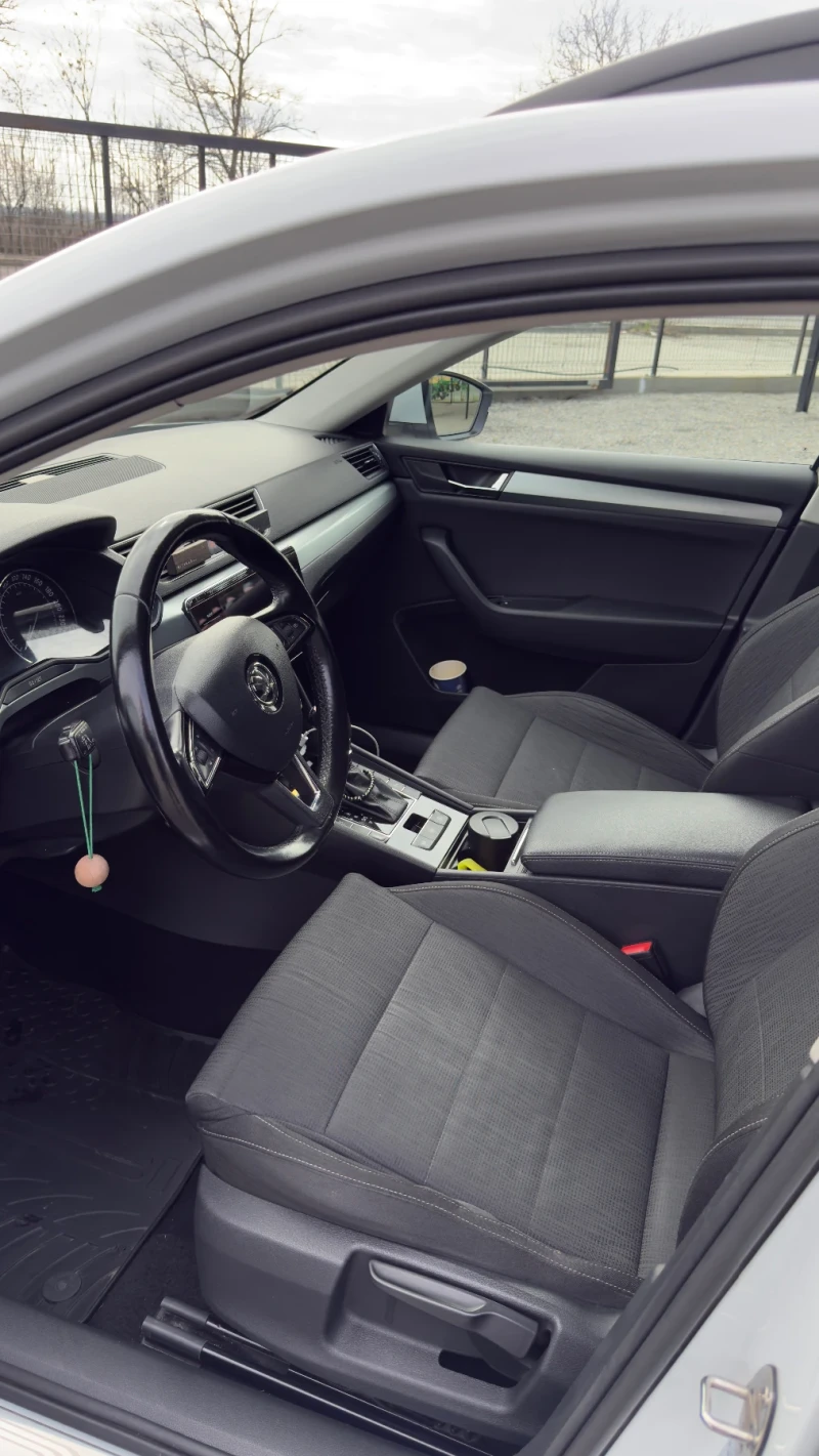 Skoda Superb 4x4, снимка 9 - Автомобили и джипове - 53446745