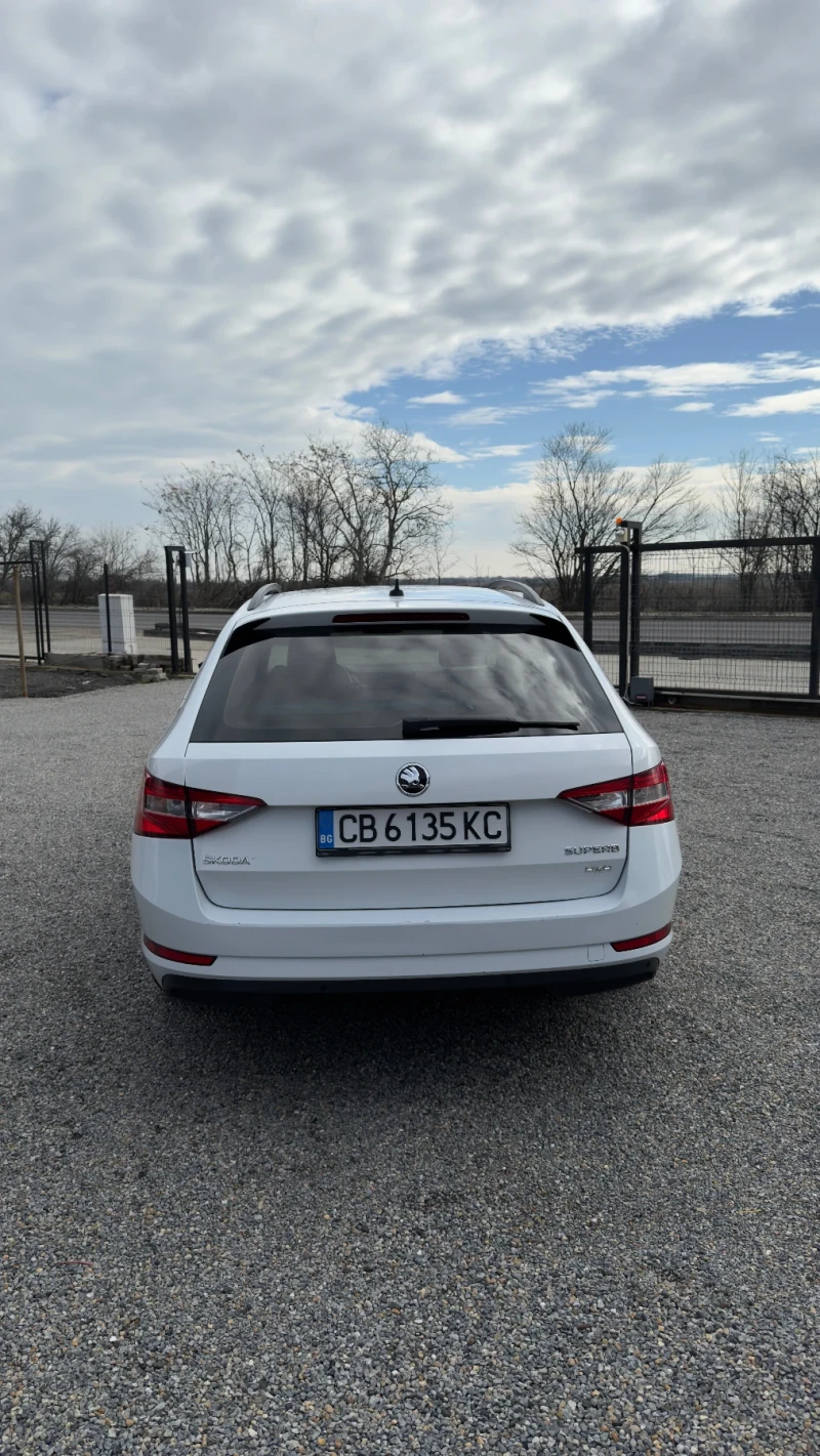Skoda Superb 4x4, снимка 4 - Автомобили и джипове - 53446745