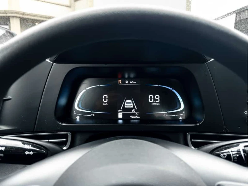 Hyundai Elantra * ESSENTIAL | ONE OWNER | HEATED SEATS | CARPLAY |, снимка 13 - Автомобили и джипове - 53515602