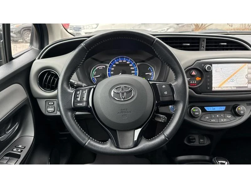 Toyota Yaris 1.5HSD Luna, снимка 9 - Автомобили и джипове - 48250110