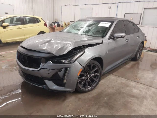 Cadillac CT6 * CT5 SPORT Лека щета, проверена , снимка 2 - Автомобили и джипове - 48727297