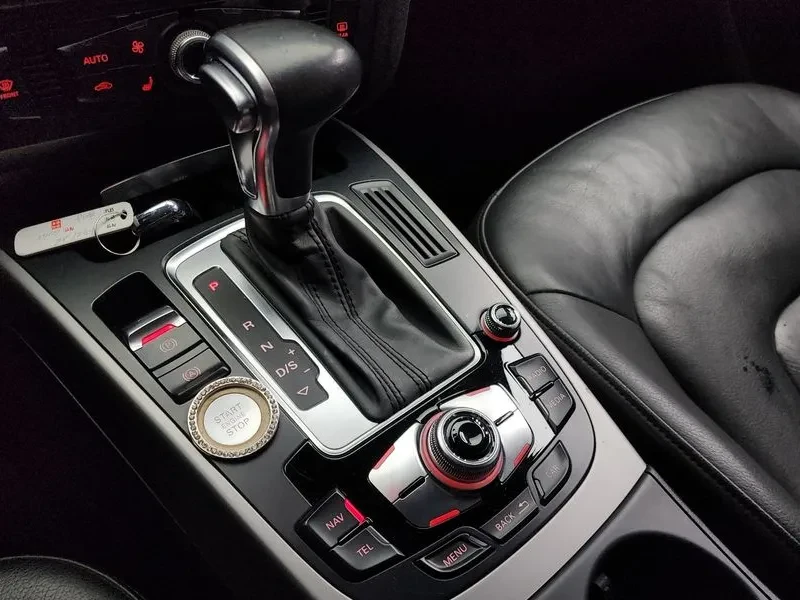 Audi A4, снимка 9 - Автомобили и джипове - 52800066