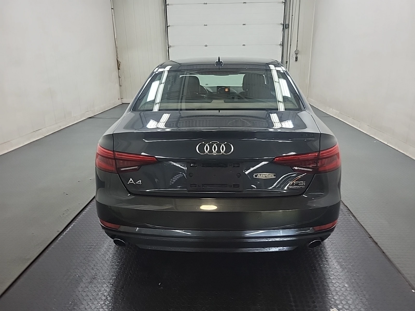 Audi A4 Komfort* ЦЕНА ДО БЪЛГАРИЯ* (CARFAX) - изображение 6
