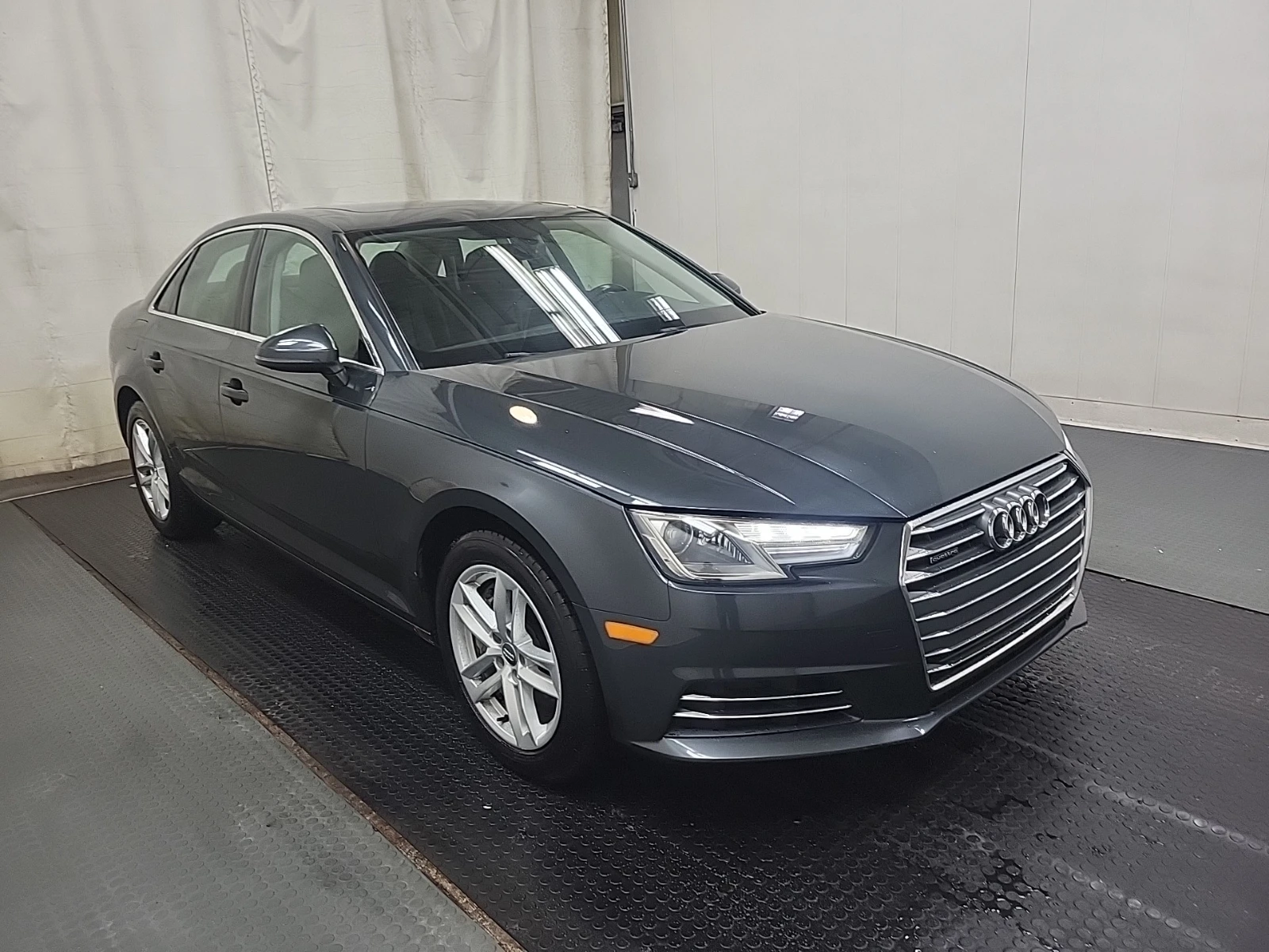 Audi A4 Komfort* ЦЕНА ДО БЪЛГАРИЯ* (CARFAX) - изображение 3