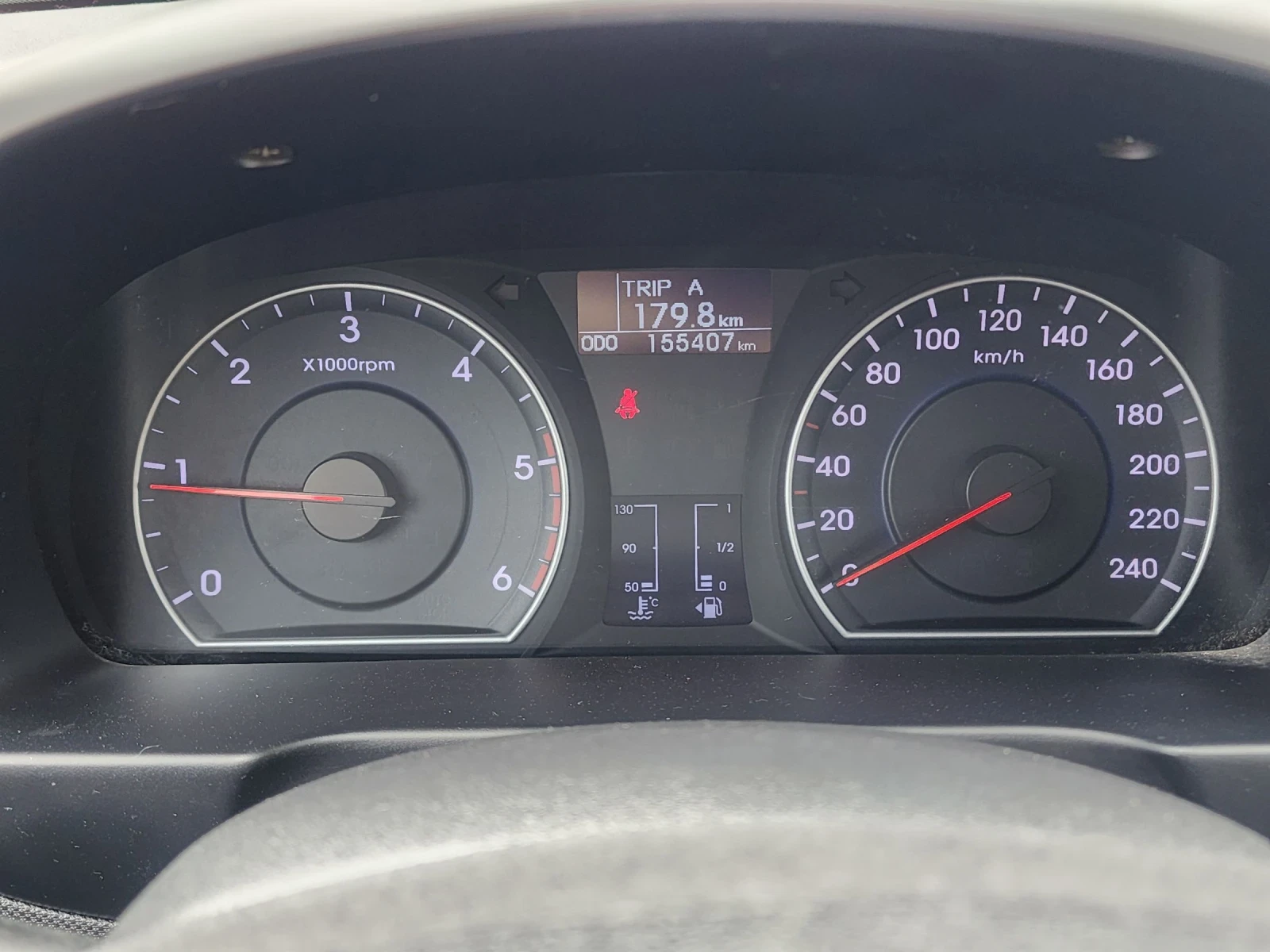 Hyundai I30 1.6 CRDI - изображение 8