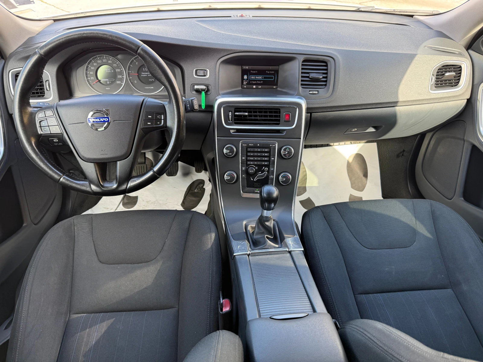 Volvo V60 1.6d 114 к.с.  - изображение 10
