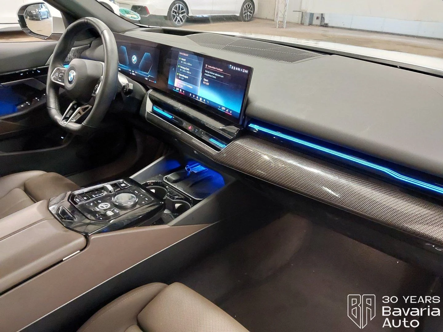 BMW 540 d xDrive Touring M Sport Paket Steptronic - изображение 7