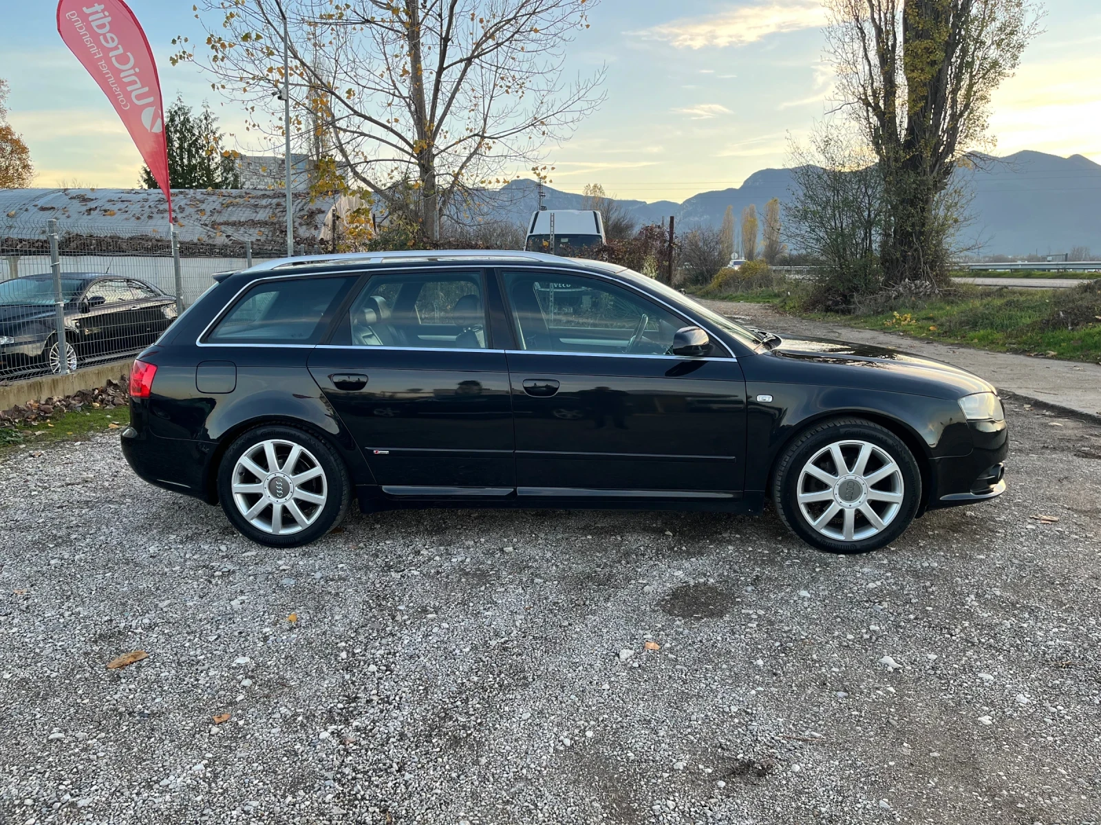 Audi A4 2.0TDI-140-S-LINE-ITALIA - изображение 4