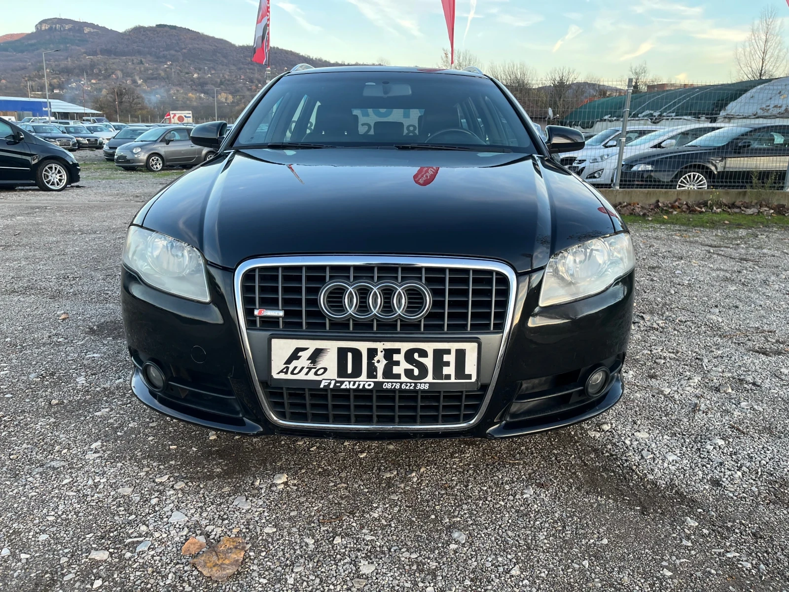 Audi A4 2.0TDI-140-S-LINE-ITALIA - изображение 2