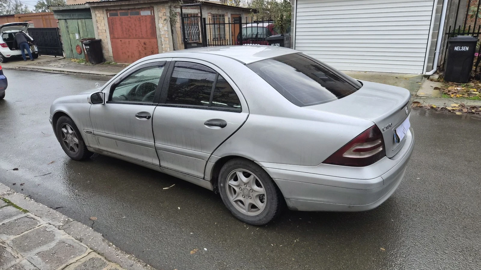 Mercedes-Benz C 180 Kompressor - изображение 5