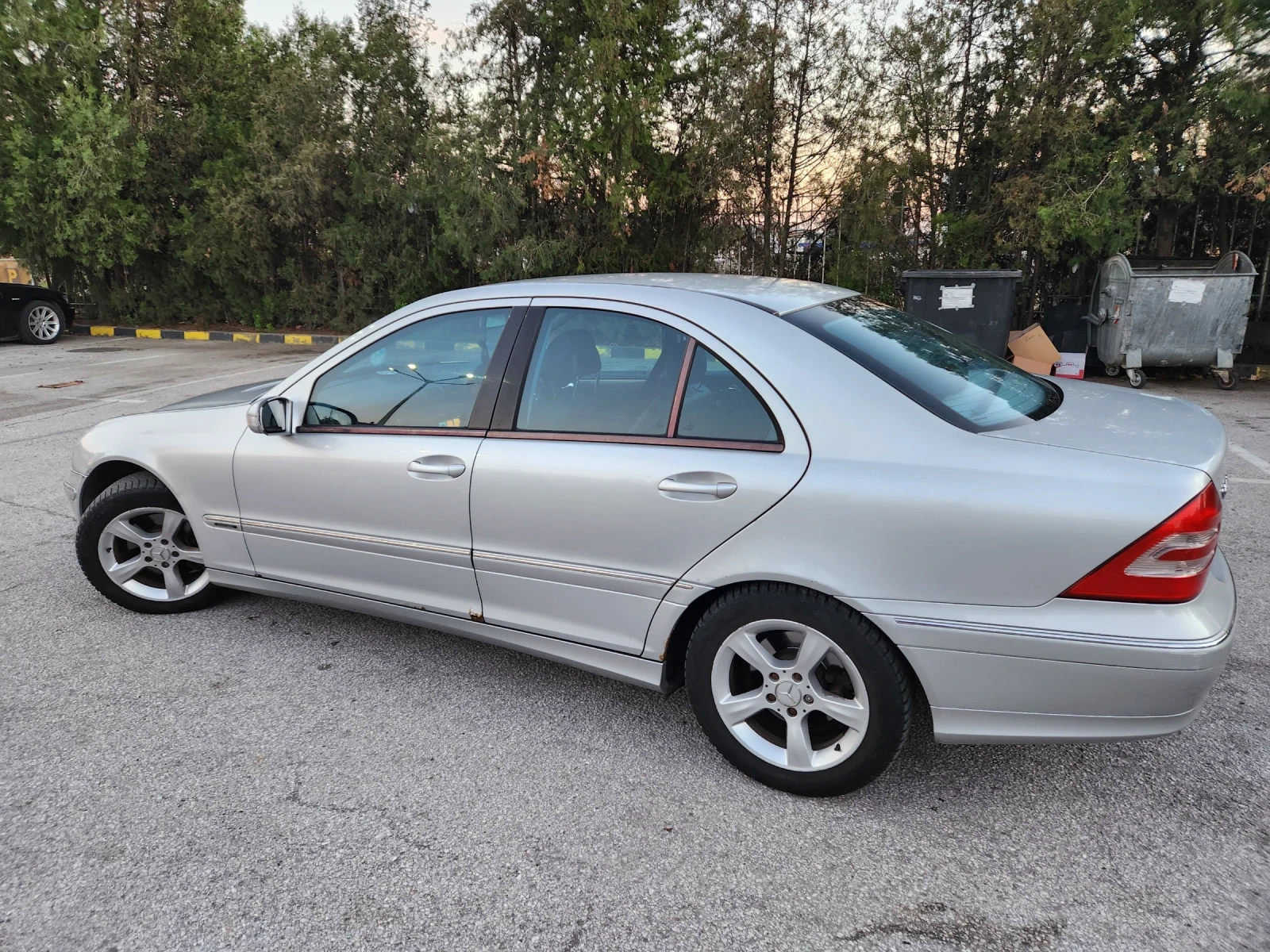 Mercedes-Benz C 240 2.6 - изображение 2