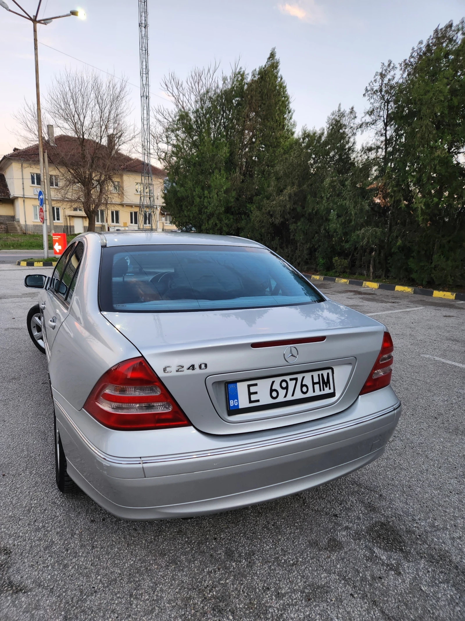 Mercedes-Benz C 240 2.6 - изображение 3