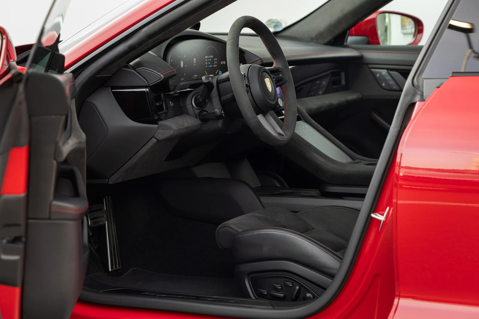 Porsche Taycan GTS | Mobile.bg � ����������� 9