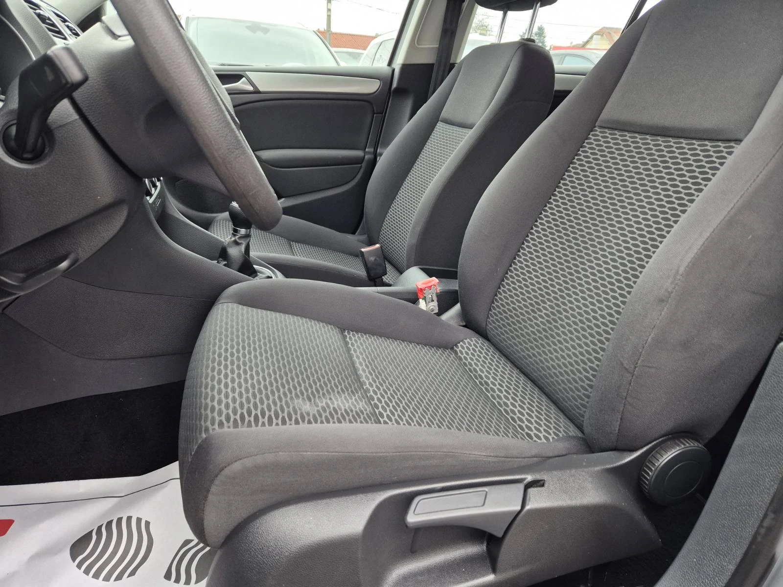 VW Golf 1.4TSI-СУПЕР СЪСТОЯНИЕ - изображение 7