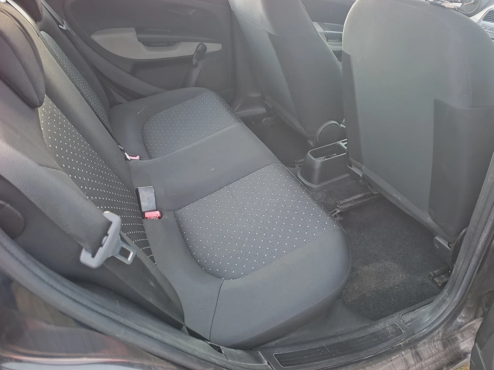 Fiat Punto 1.3 Mjet/Euro 4/�������� /90 �.�. | Mobile.bg � ����������� 13