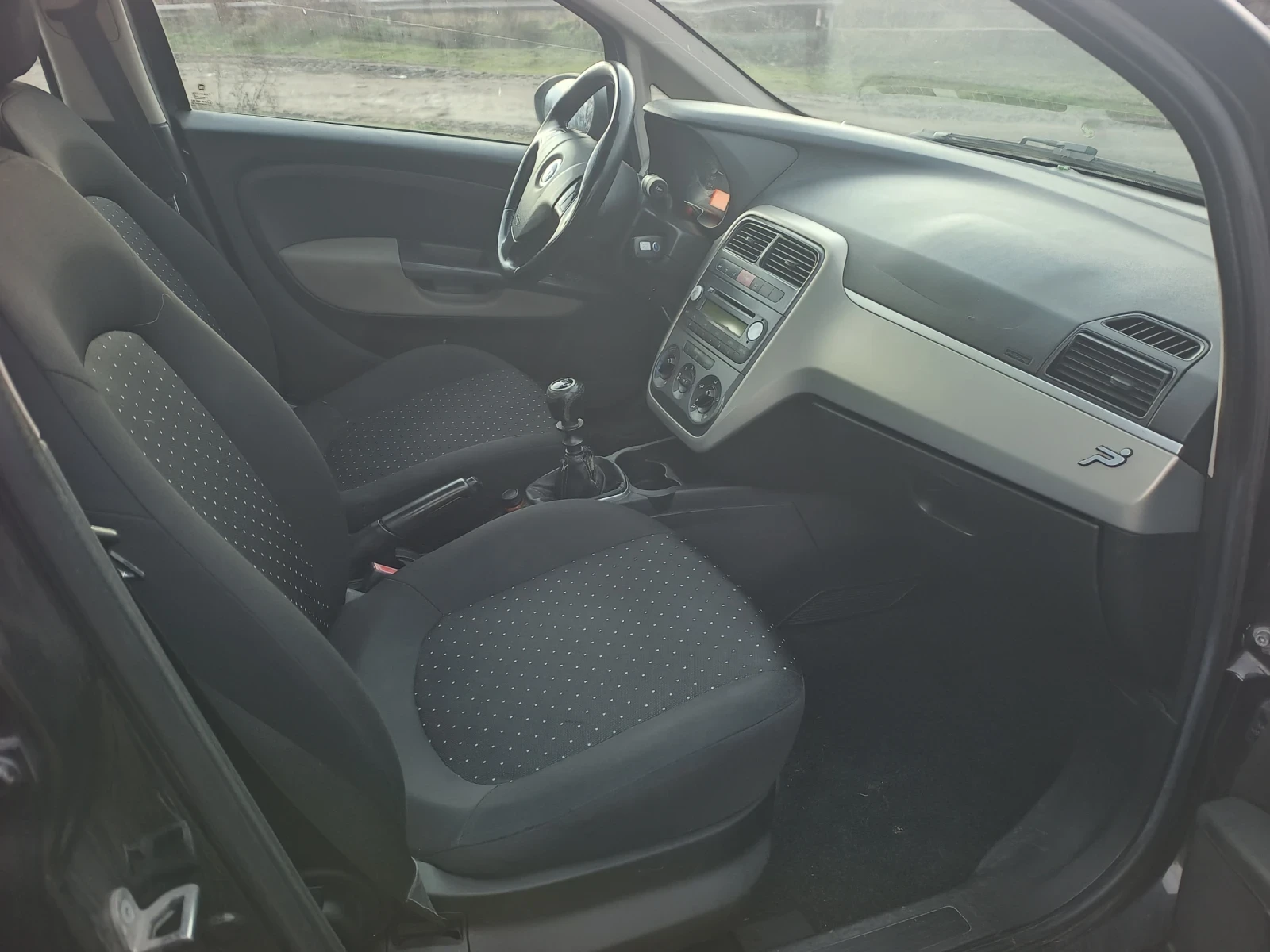 Fiat Punto 1.3 Mjet/Euro 4/�������� /90 �.�. | Mobile.bg � ����������� 12