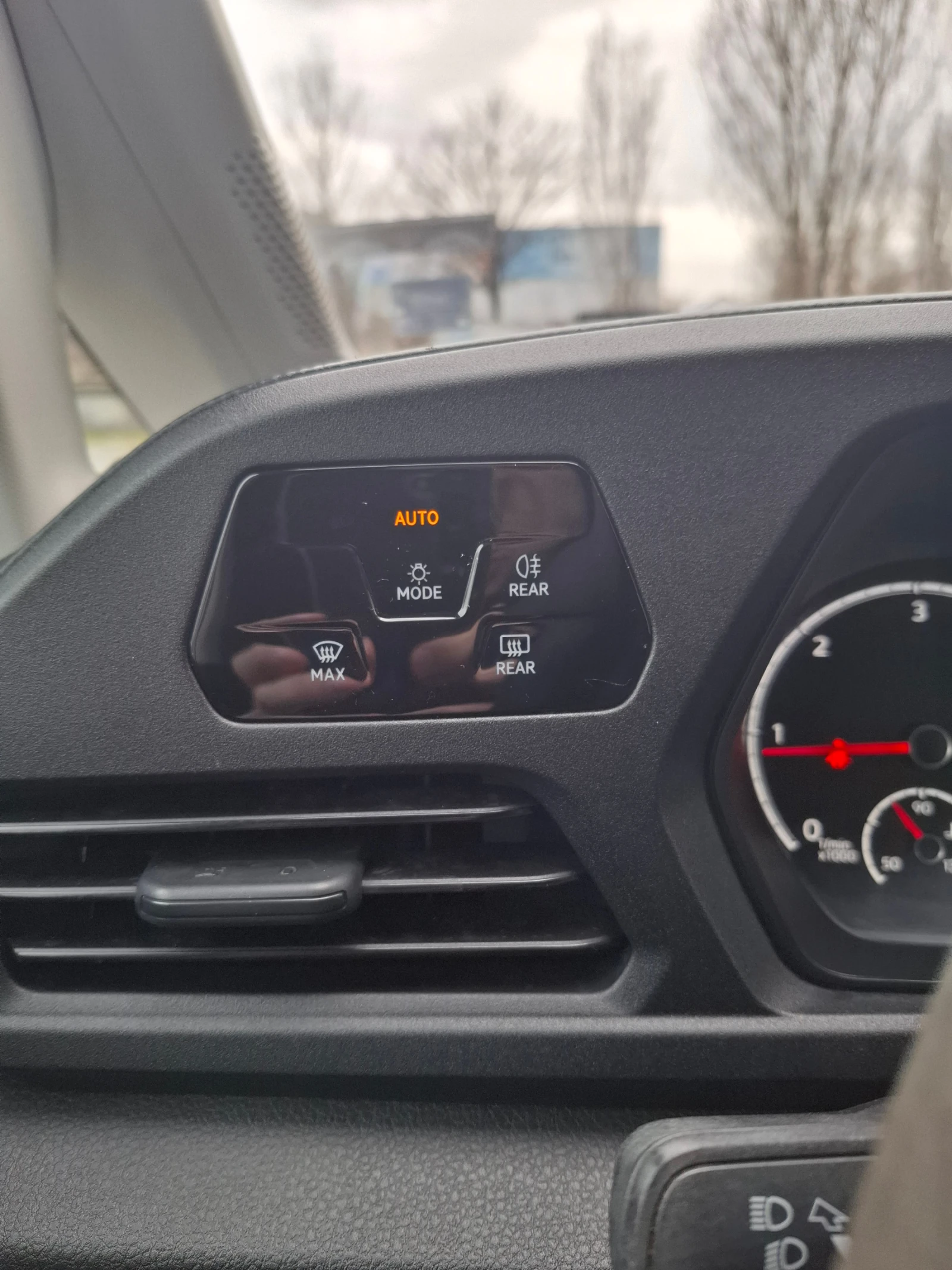 VW Caddy 2.0 TDI Kasten | Mobile.bg � ����������� 11