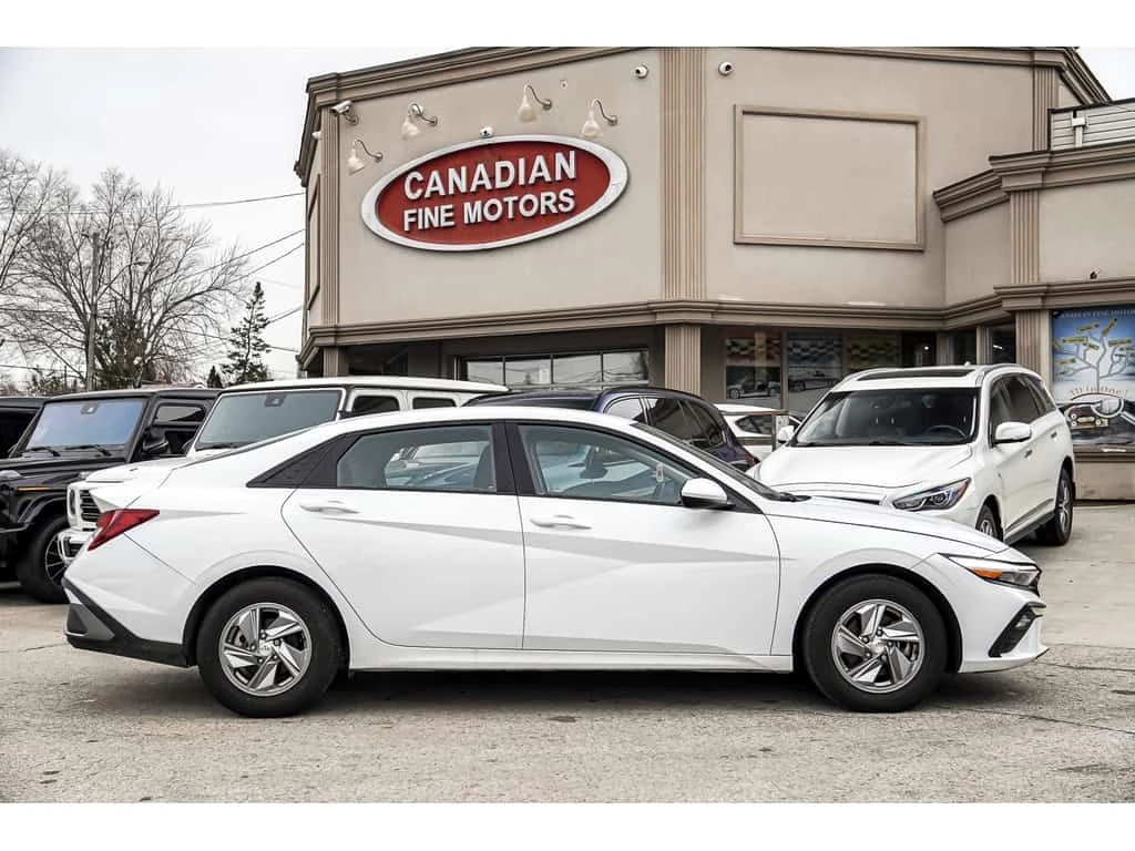 Hyundai Elantra * ESSENTIAL | ONE OWNER | HEATED SEATS | CARPLAY | | Mobile.bg � ����������� 3