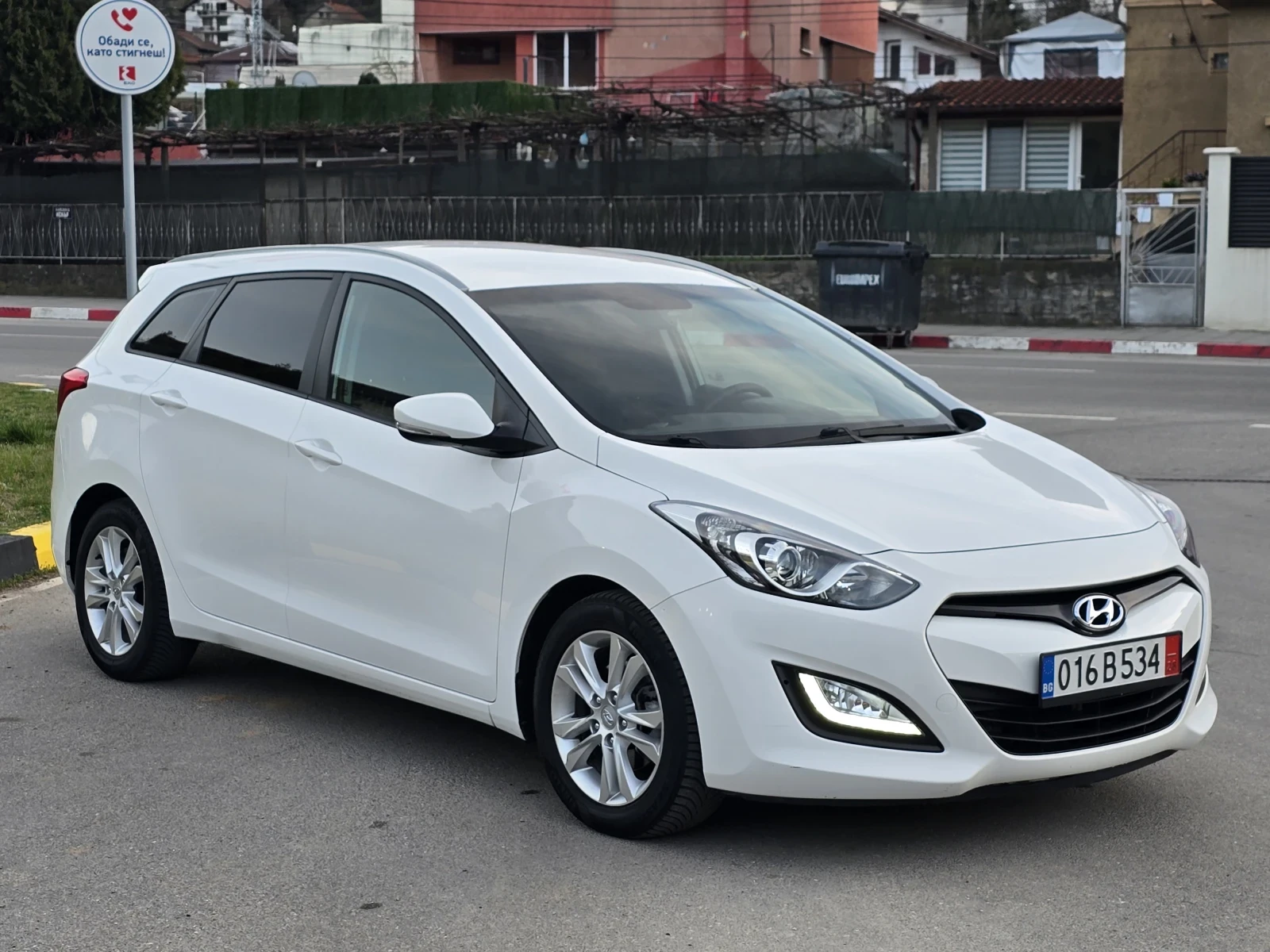 Hyundai I30 Топ състояние внос Италия , снимка 4 - Автомобили и джипове - 54115459