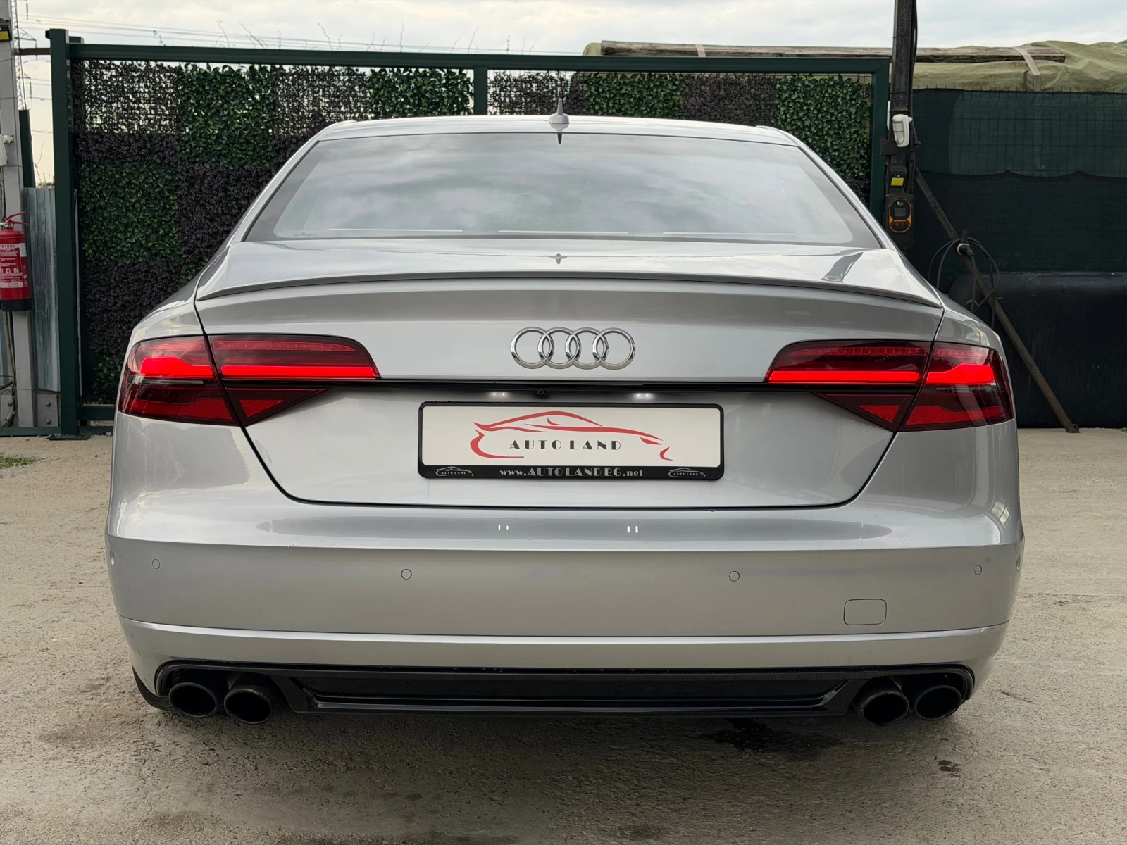 Audi S8 S8-PLUS/B&O/MATRIX/PANO/NAVI/HEADup/СОБСТВЕН ЛИЗИН, снимка 5 - Автомобили и джипове - 54174244