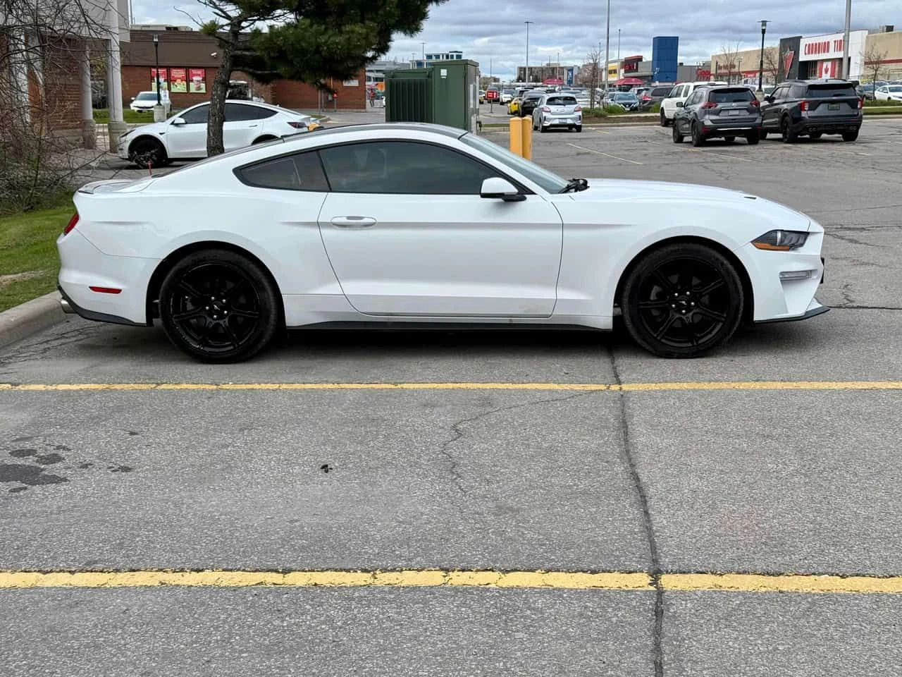 Ford Mustang * EcoBoost * CARFAX * ЦЕНА ДО БГ, снимка 4 - Автомобили и джипове - 54728682