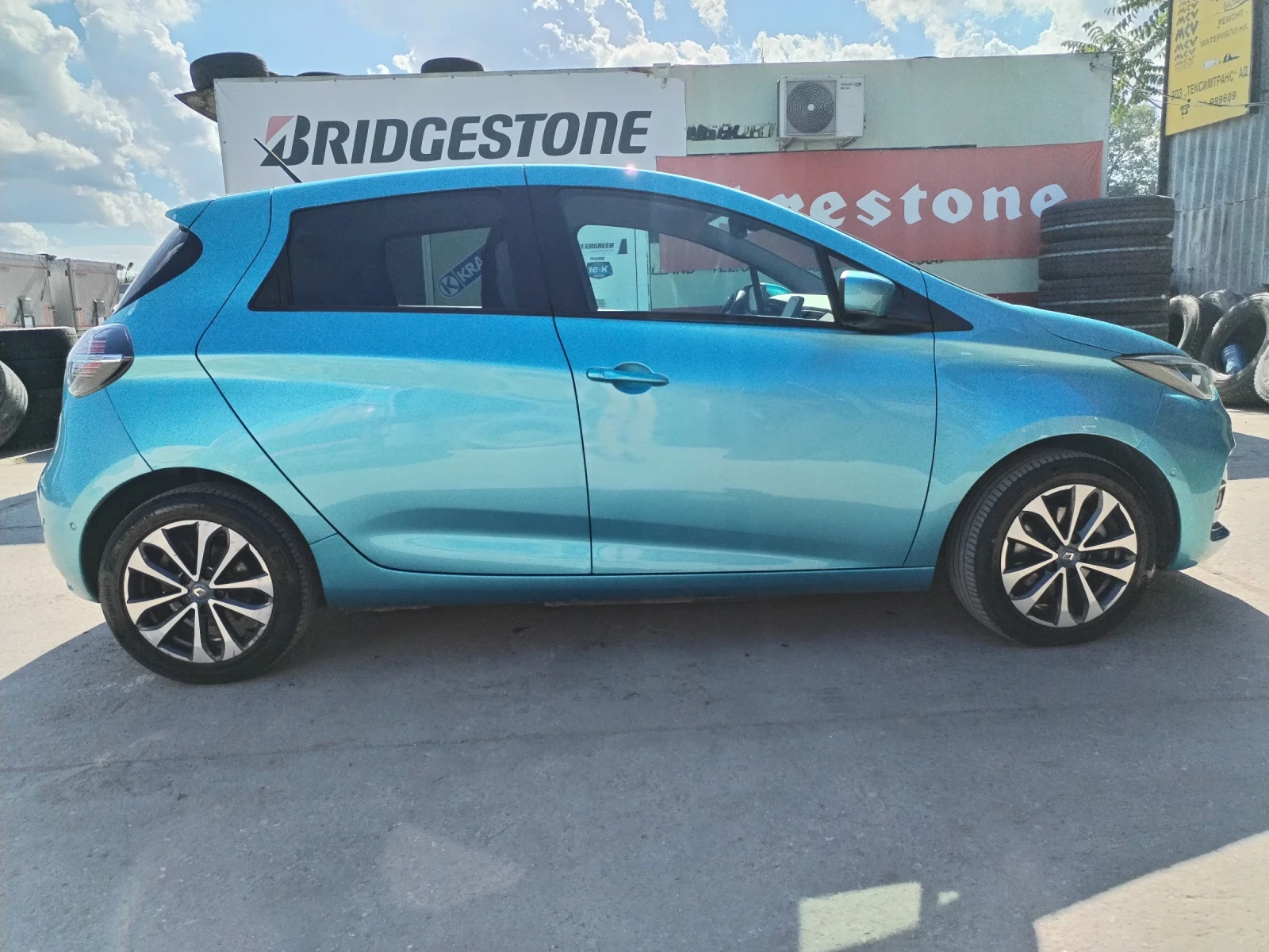 Renault Zoe INTENS 52kw , снимка 4 - Автомобили и джипове - 55014635