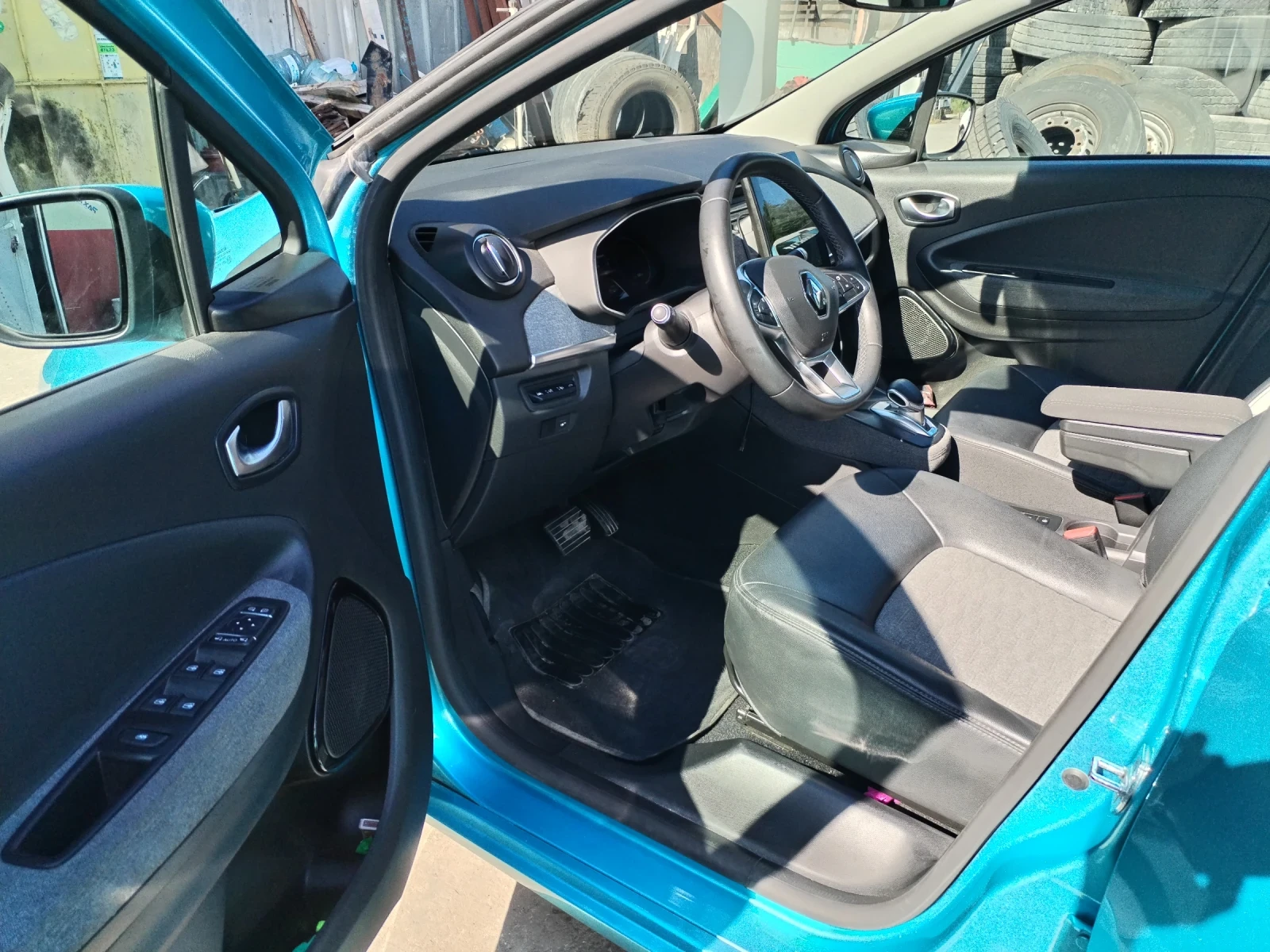 Renault Zoe INTENS 52kw , снимка 12 - Автомобили и джипове - 55014635