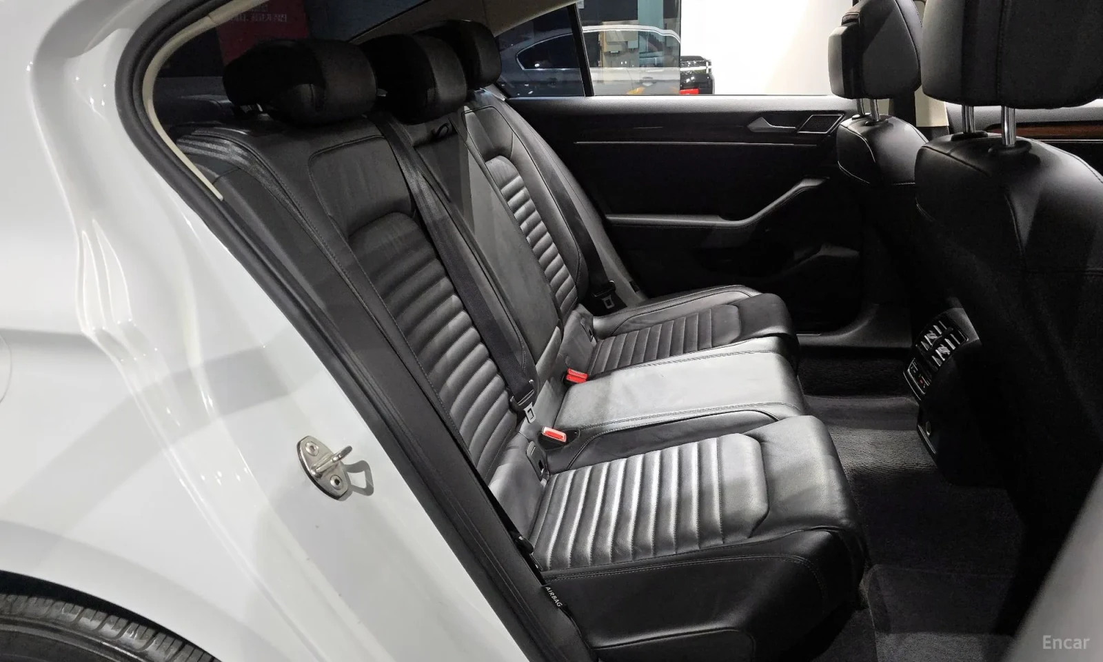 VW Passat 2.0tdi prestige unikat. 95000km!!!, снимка 12 - Автомобили и джипове - 55188093