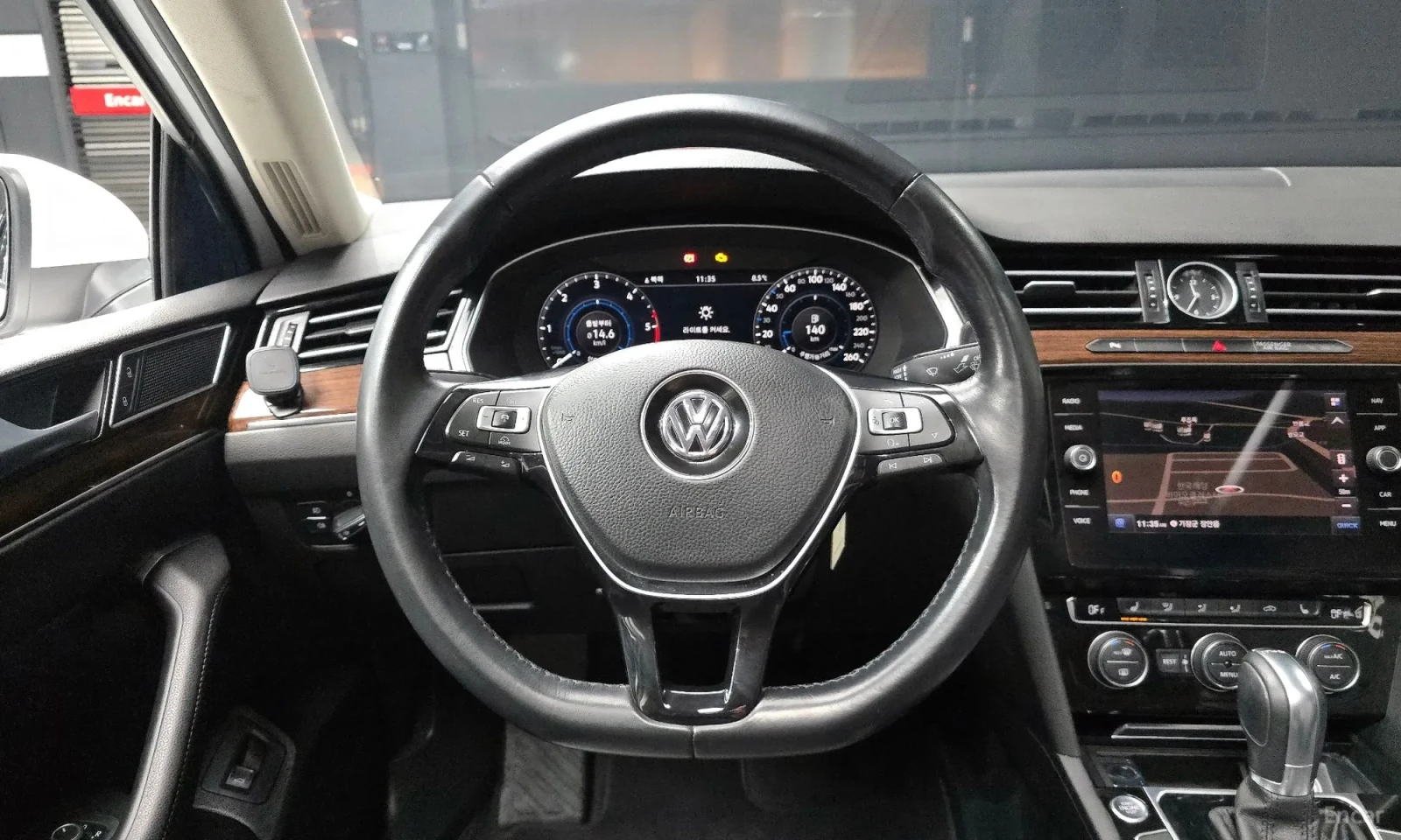 VW Passat 2.0tdi prestige unikat. 95000km!!!, снимка 13 - Автомобили и джипове - 55188093