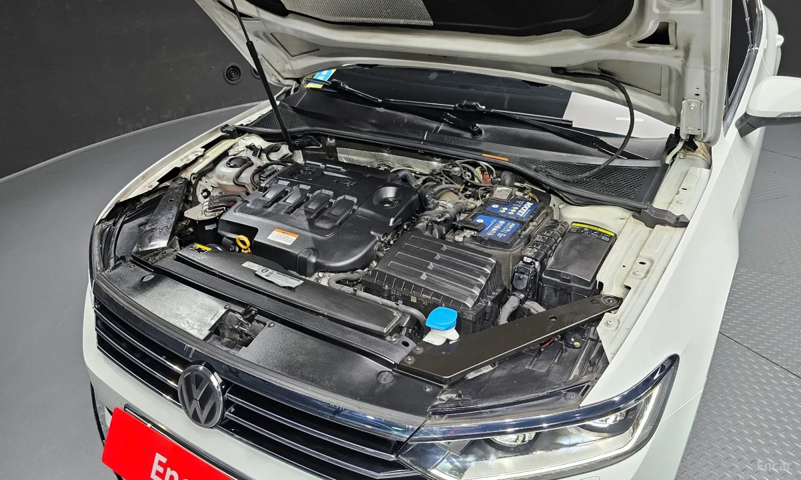 VW Passat 2.0tdi prestige unikat. 95000km!!!, снимка 6 - Автомобили и джипове - 55188093
