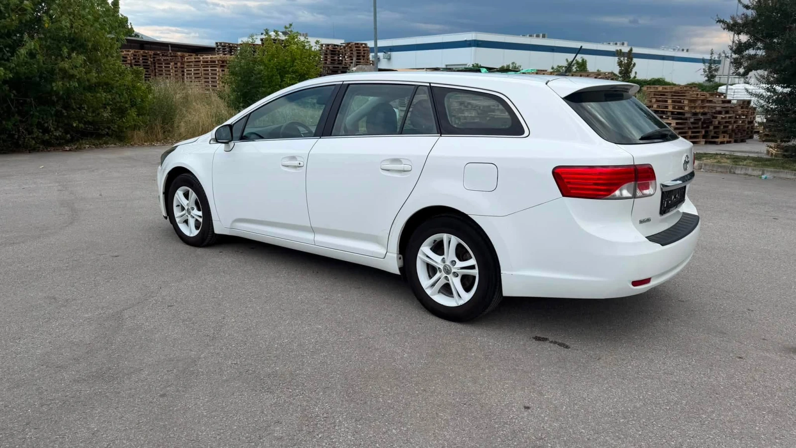 Toyota Avensis 1.8i   EURO5 | Mobile.bg � ����������� 6