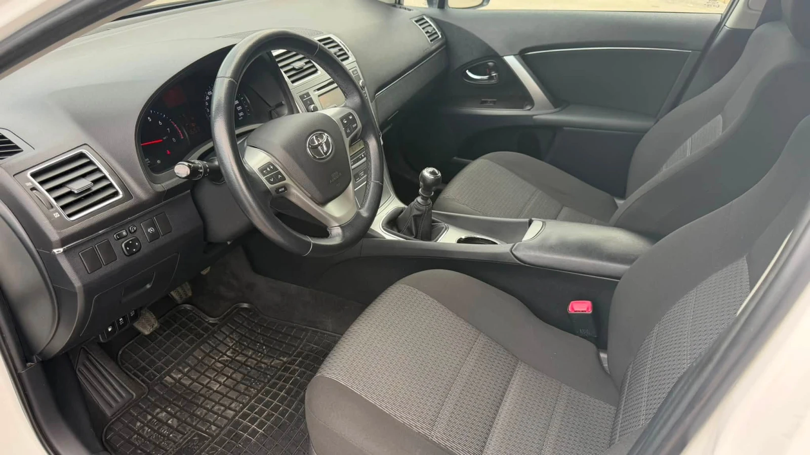 Toyota Avensis 1.8i   EURO5 | Mobile.bg � ����������� 9
