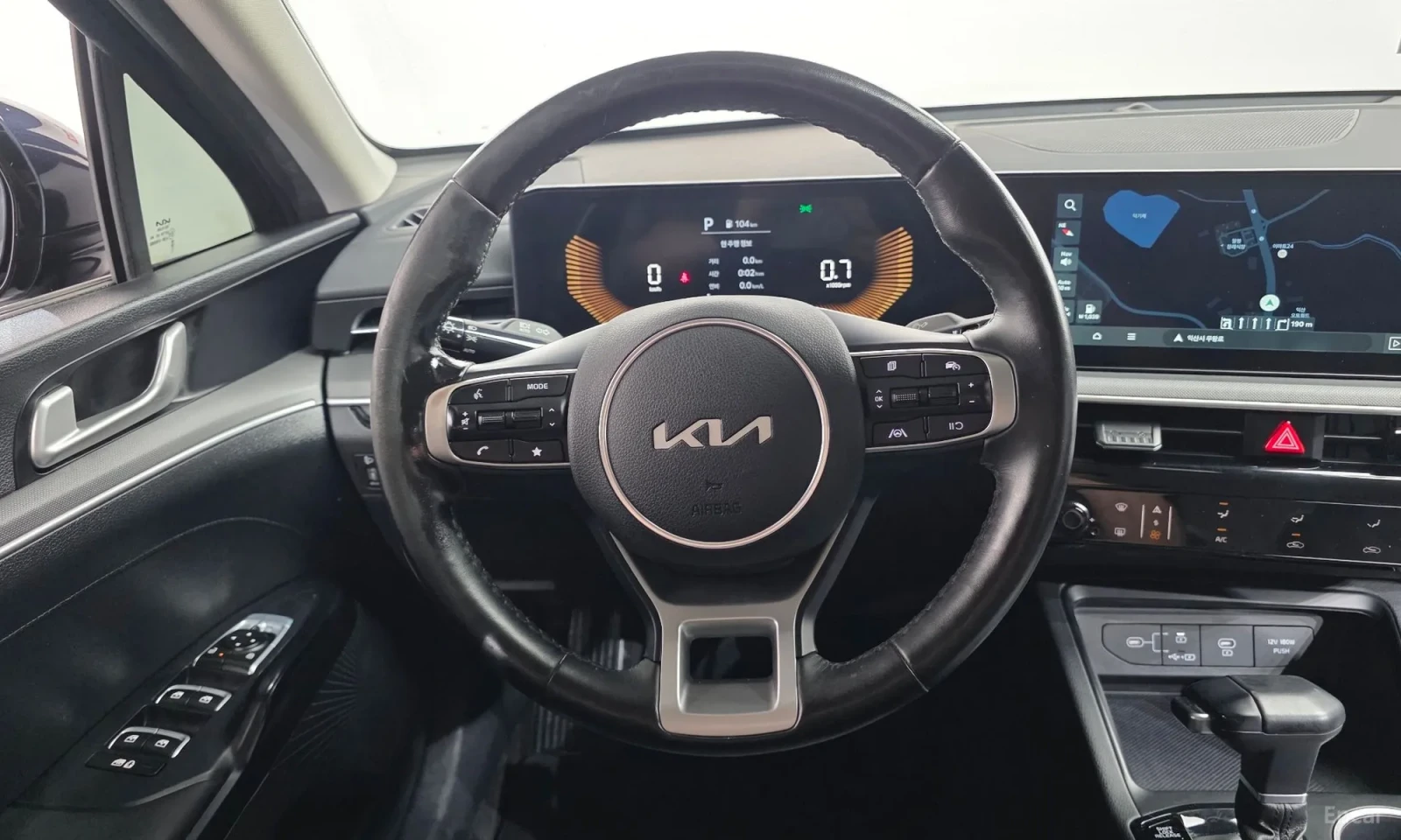 Kia K5, снимка 14 - Автомобили и джипове - 55217141