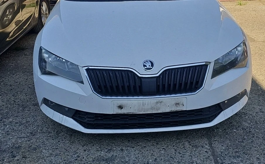 Skoda Superb 2.0 tdi automatic 