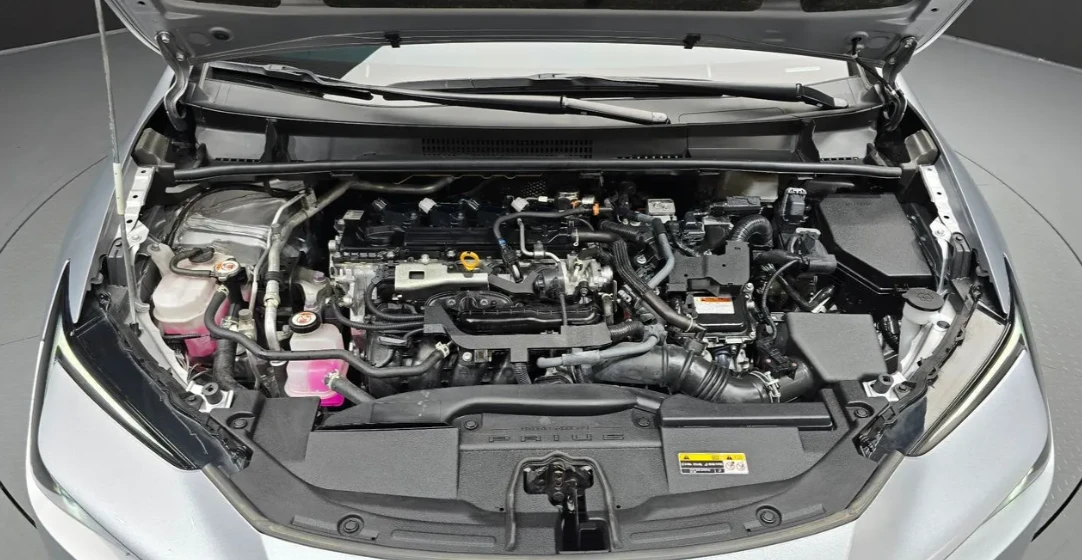 Toyota Prius XLE 2.0 Бензин, снимка 14 - Автомобили и джипове - 55722953