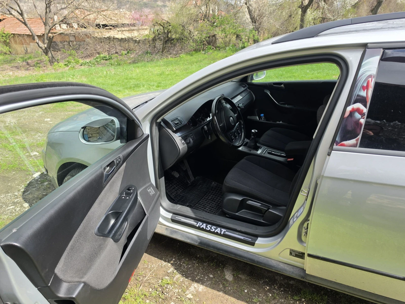 VW Passat 1.9 TDI, снимка 7 - Автомобили и джипове - 55737775